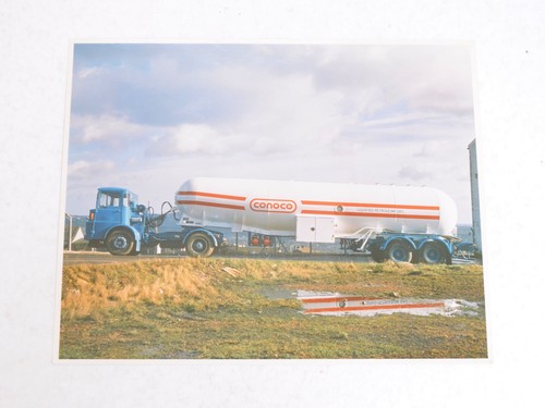 Commercial works colour photo - works,